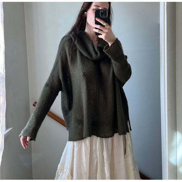 Wooden Ships oversized chunky‎ lightweight crochet knit sweater green turtleneck - Picture 3 of 7